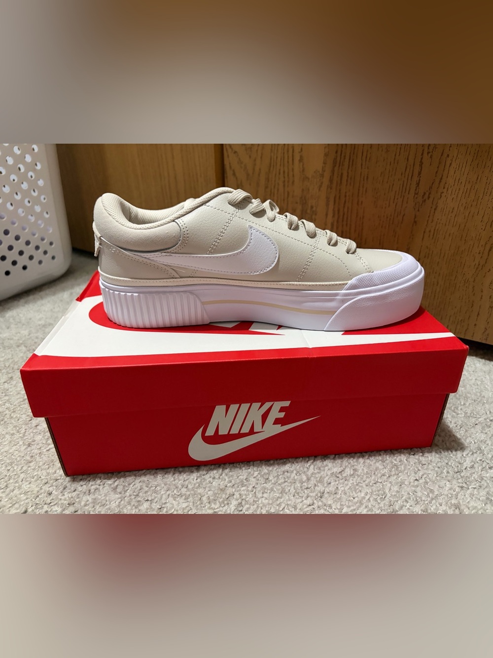 Nike Court Legacy Lift Platform Sneakers Light Orewood Brown Women’s Size 10 NWT